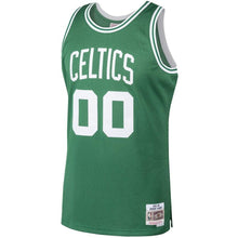 Load image into Gallery viewer, Men's Mitchell &amp; Ness Robert Parish Kelly Green Boston Celtics 7 Hardwood Classics Swingman Jersey  Green