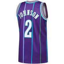 Load image into Gallery viewer, Men's Mitchell &amp; Ness Larry Johnson Purple Charlotte Hornets  Hardwood Classics Authentic Jersey  Purple