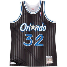 Load image into Gallery viewer, Mitchell &amp; Ness Orlando Magic Shaquille O'Neal  Hardwood Classics Authentic Alternate Jersey  Black