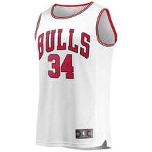 Load image into Gallery viewer, Men's Fanatics Branded Wendell Carter Jr. White Chicago Bulls Fast Break Replica Jersey – Association Edition  White